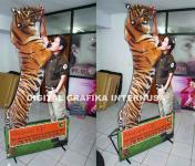 3D Pop Up Taman Safari Figure