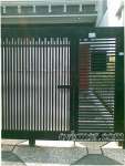 PINTU PAGAR BESI MINIMALIS